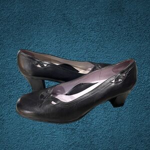 BEAUTIFEEL WOMEN'S BLACK LEATHER CRISS CROSS PUMPS 42‎